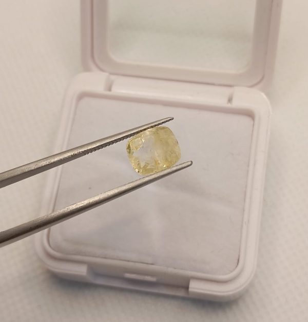 Natural Ceylon Yellow Sapphire