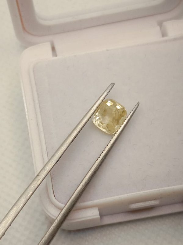 Natural Ceylon Yellow Sapphire